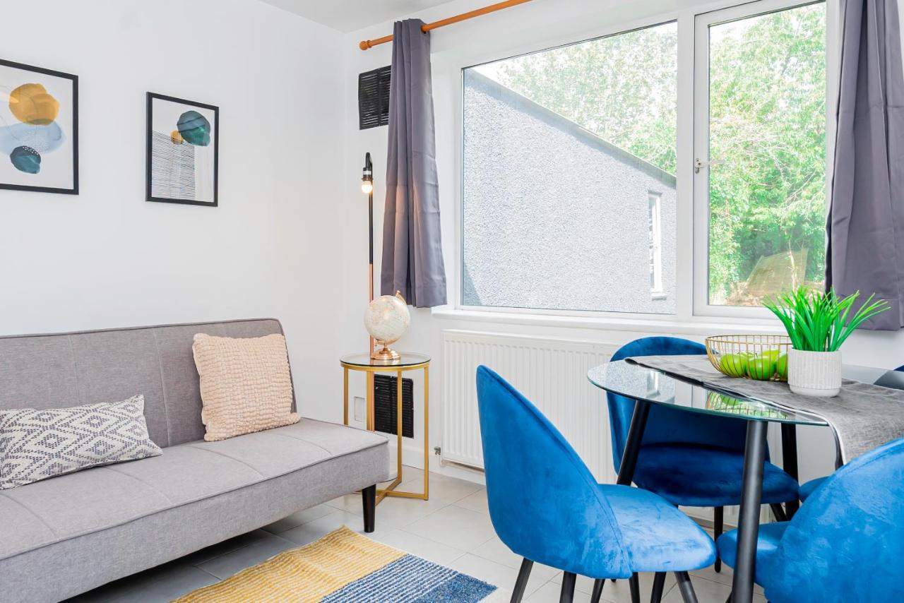 Charming 2-Bedroom Flat With A Garden And Free Parking At Abingdon Oxford Exterior photo